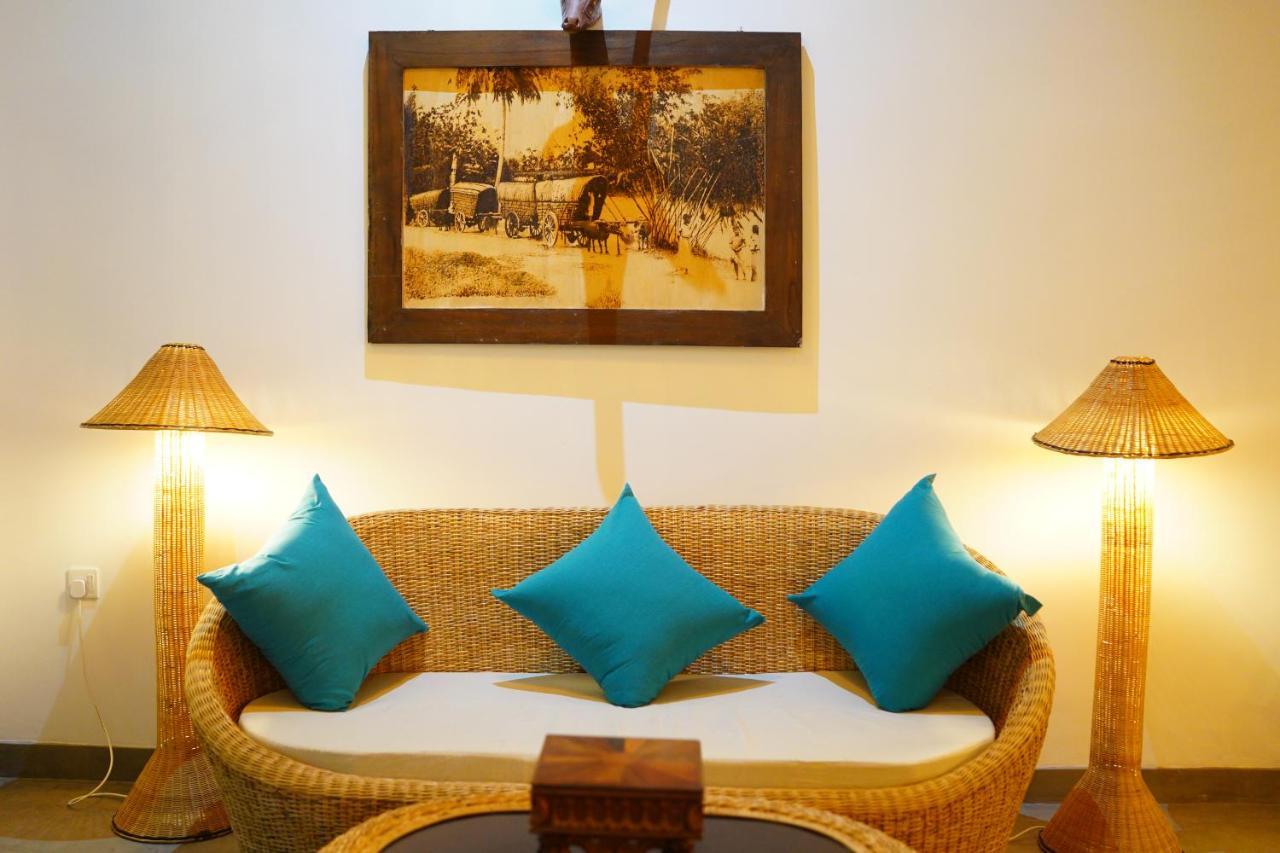 Villa Ronaya Surf Waves Dikwella Sur Exterior foto
