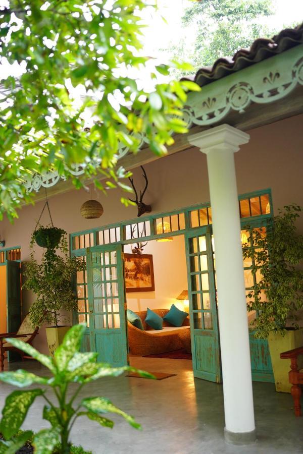 Villa Ronaya Surf Waves Dikwella Sur Exterior foto